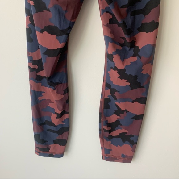 Lululemon Athletica Wunder Under High Rise Tight 25” Luxtreme Leggings Size 8 - Picture 9 of 10
